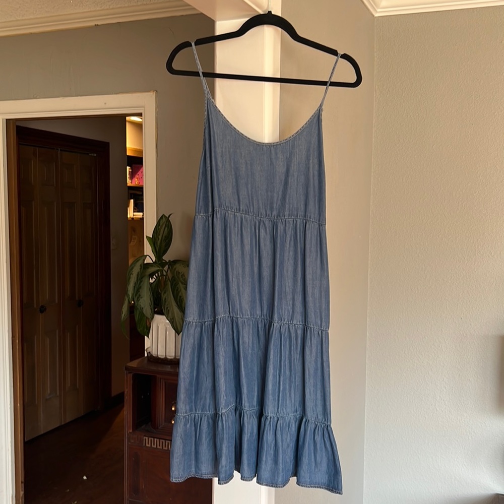 Glam brand tiered dress
